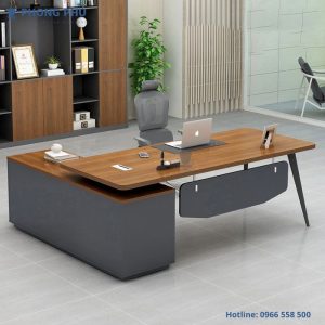 Bàn giám đốc Celina hiện đại 1m8 BTPM05